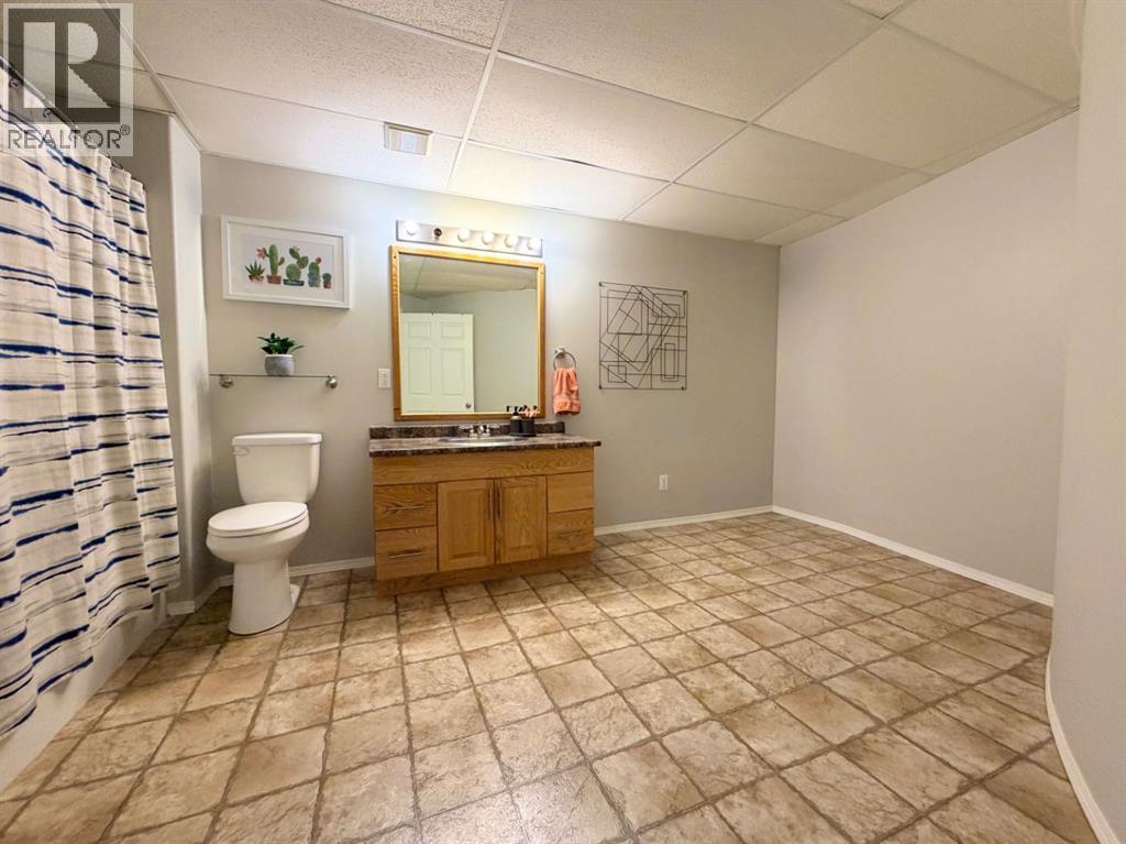 10221 74 Avenue - Image 49