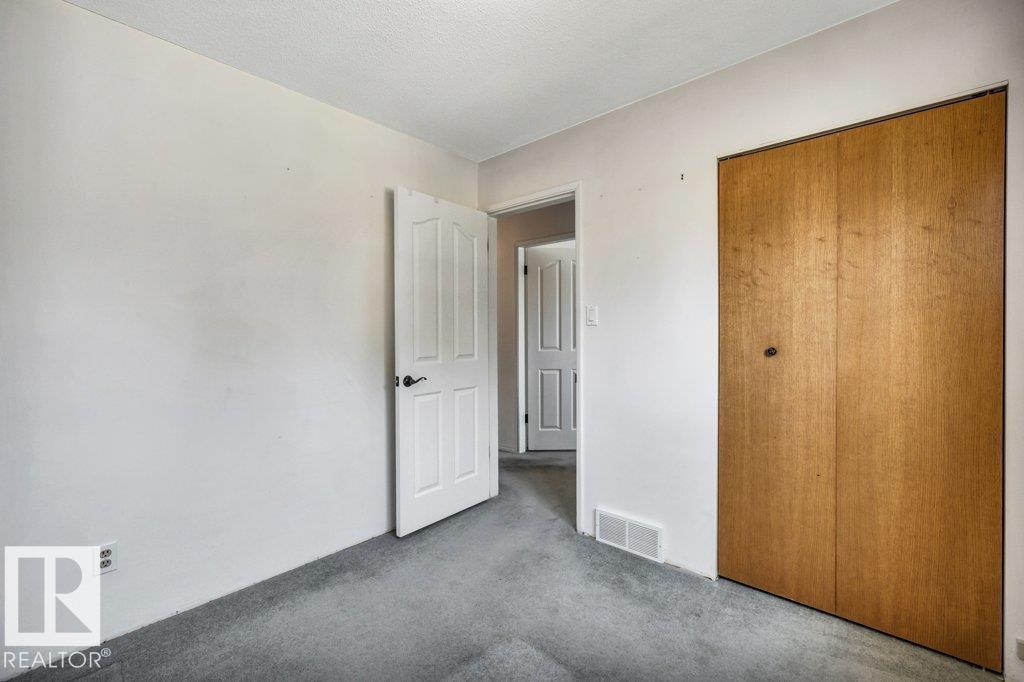 9 LINDEN ST S - Image 19