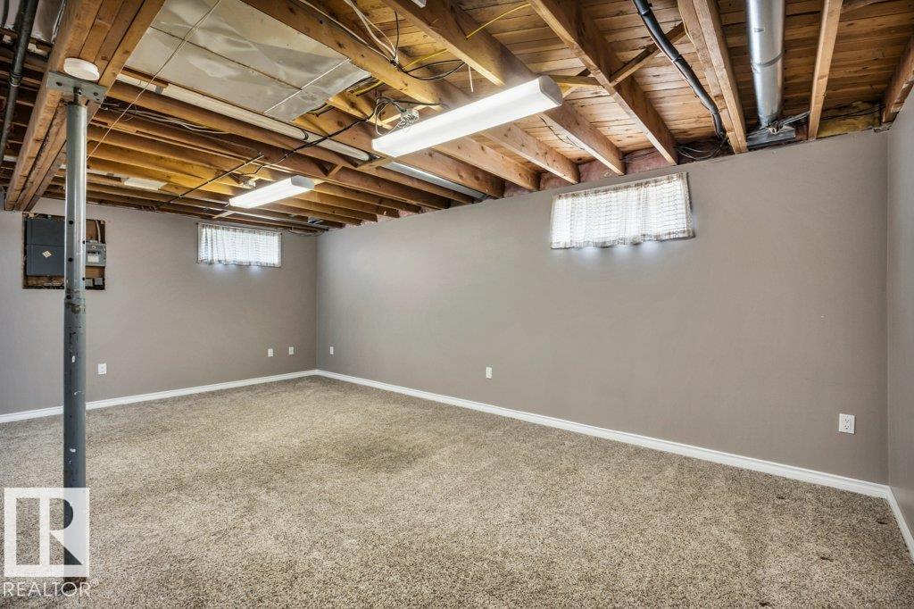 9 LINDEN ST S - 28