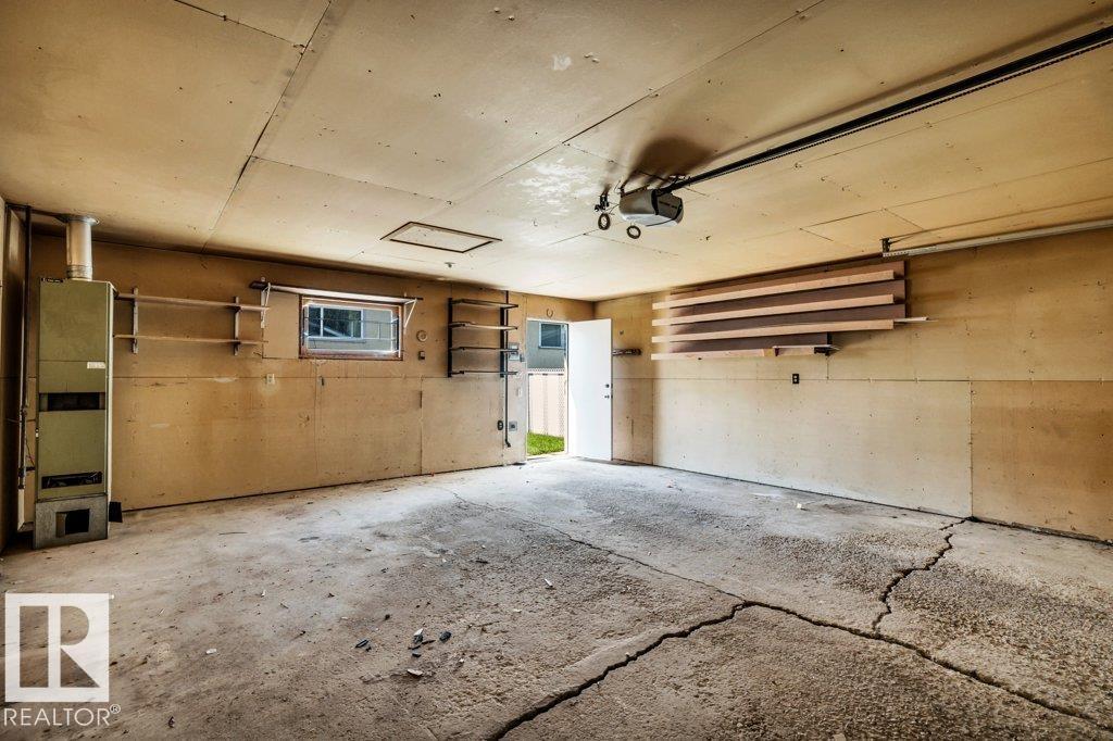 9 LINDEN ST S - 42