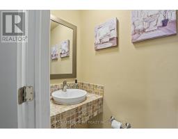 4 - 661 Francis Road, Burlington, ON L7T3X6 Photo 11