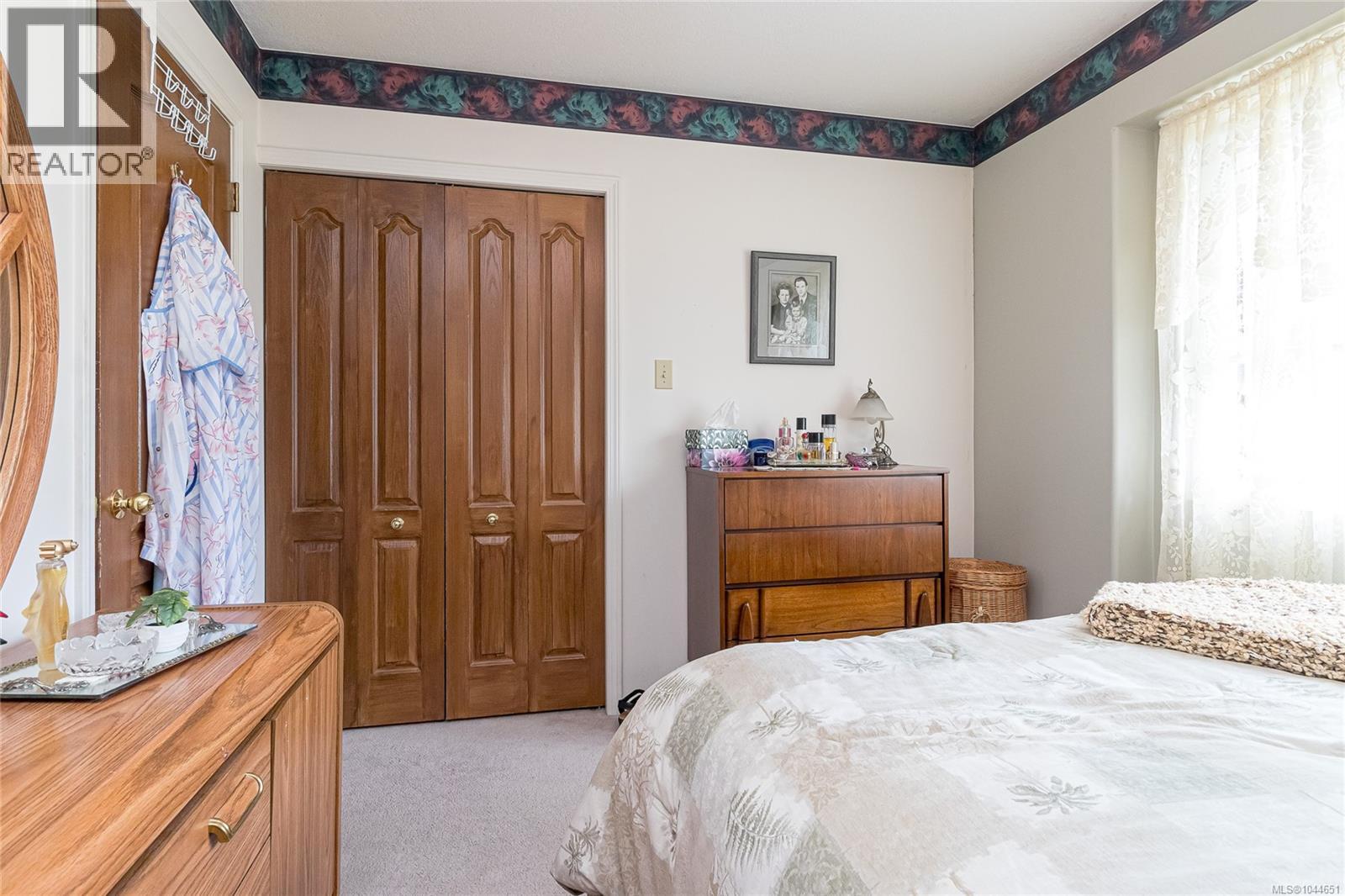 851 Breakwater Rd - 21