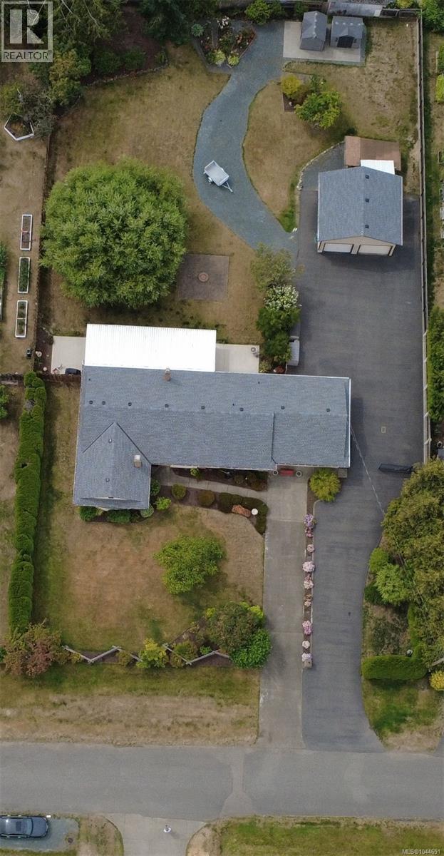 851 Breakwater Rd - Image 42