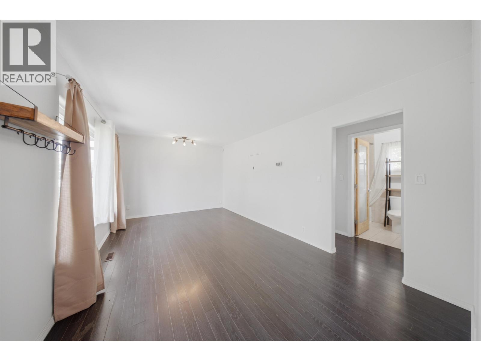9311 103 AVENUE - 5