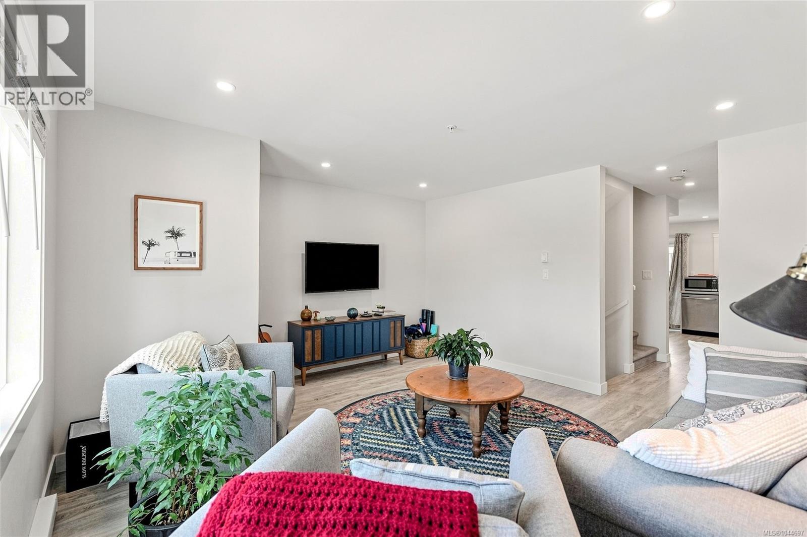 #129 600 Ninth St - 20