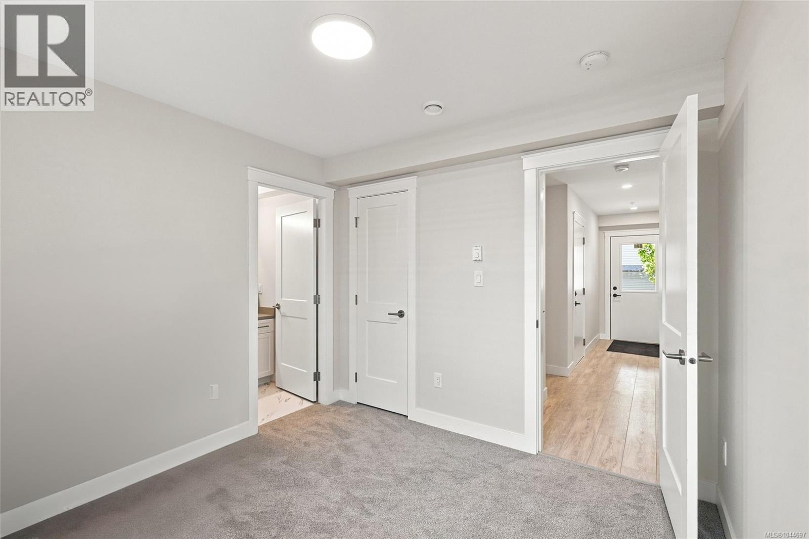 #129 600 Ninth St - 7