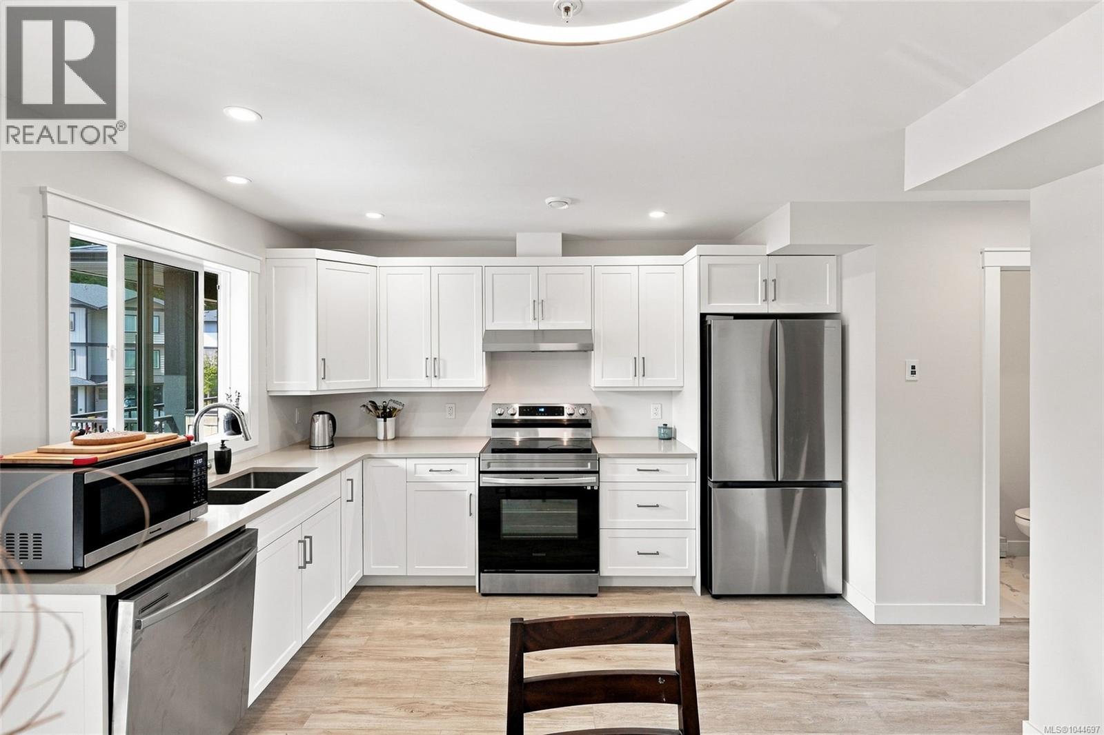 #129 600 Ninth St - Image 30