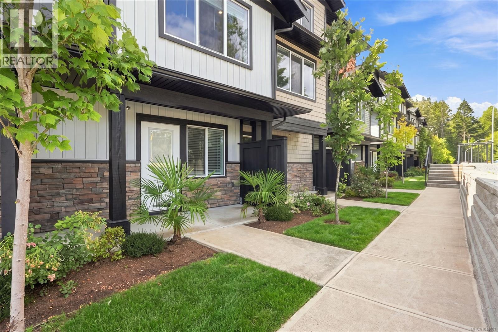 #129 600 Ninth St - 44