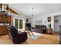 Kitchen - 118 Baker Road, Burton, BC V0G1R0 Photo 15