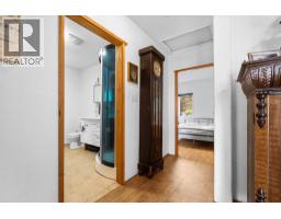 118 Baker Road, Burton, BC V0G1R0 Photo 18