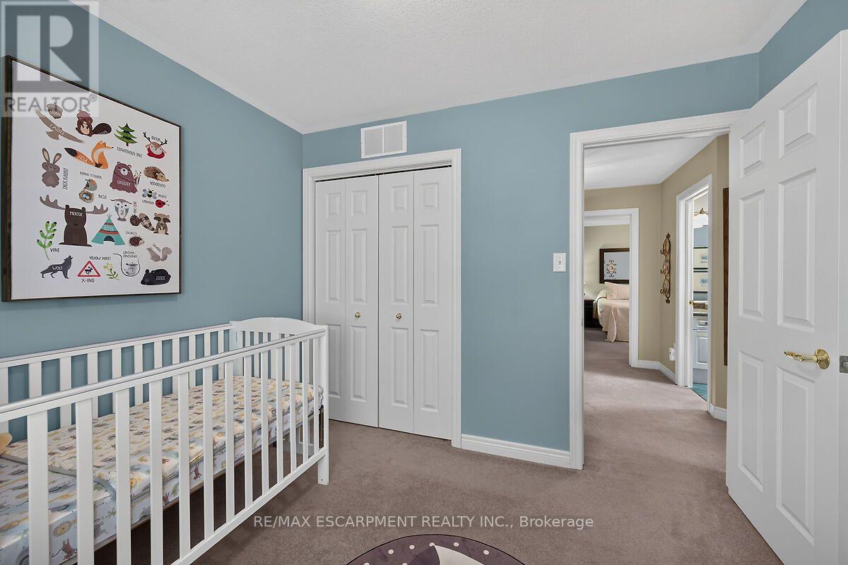 25 ERIC BURKE COURT - 31