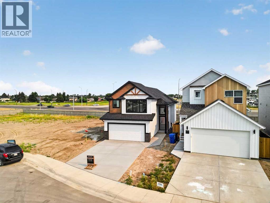 4313 25 Avenue S - 2