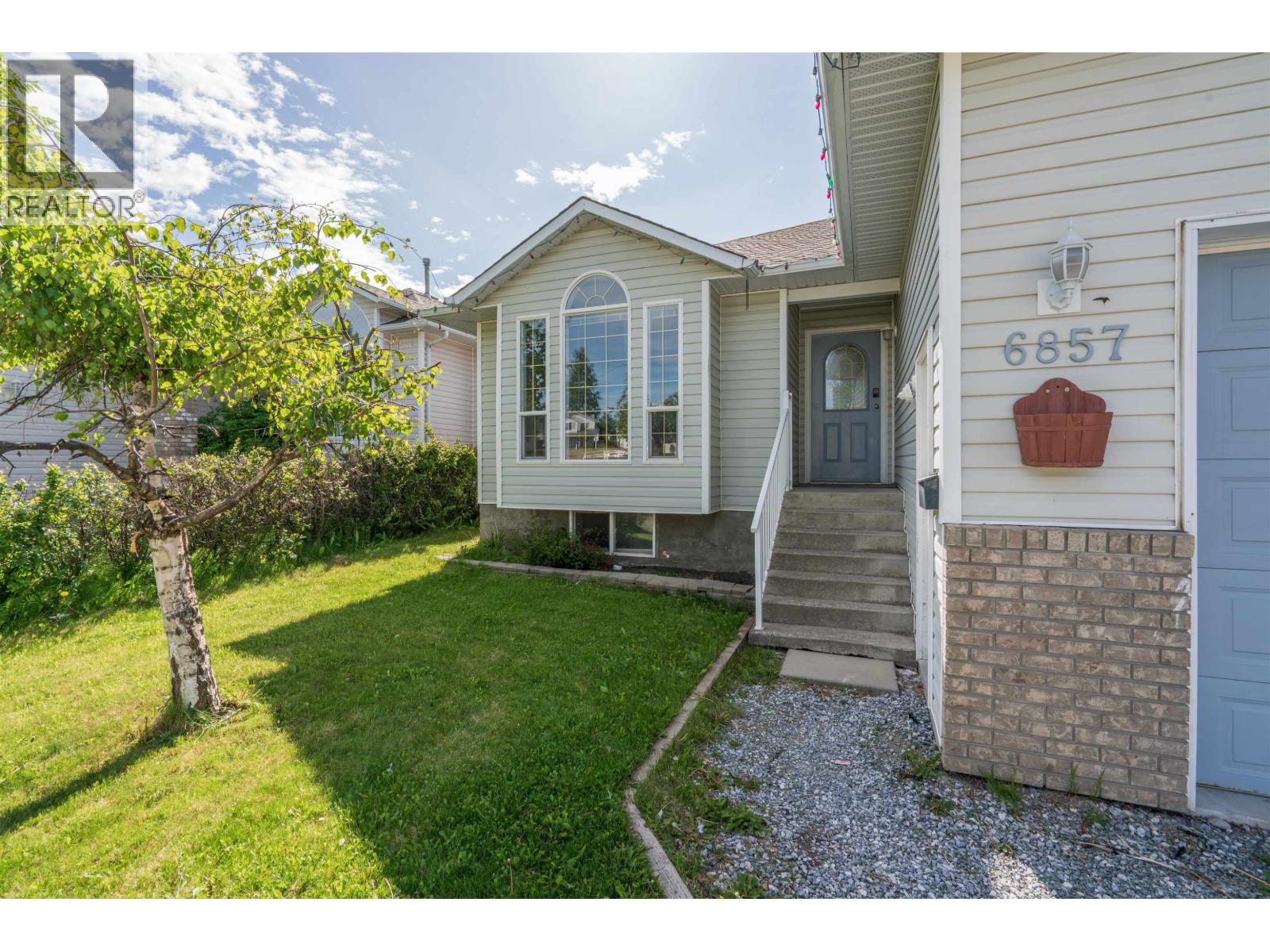 6857 WESTGATE AVENUE, Prince George