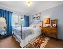 13383 14a Avenue, Surrey, BC V4A7P9 Photo 11