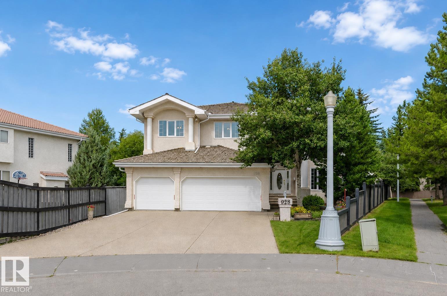 928 HEACOCK RD NW, Henderson Estates, Edmonton photo 1