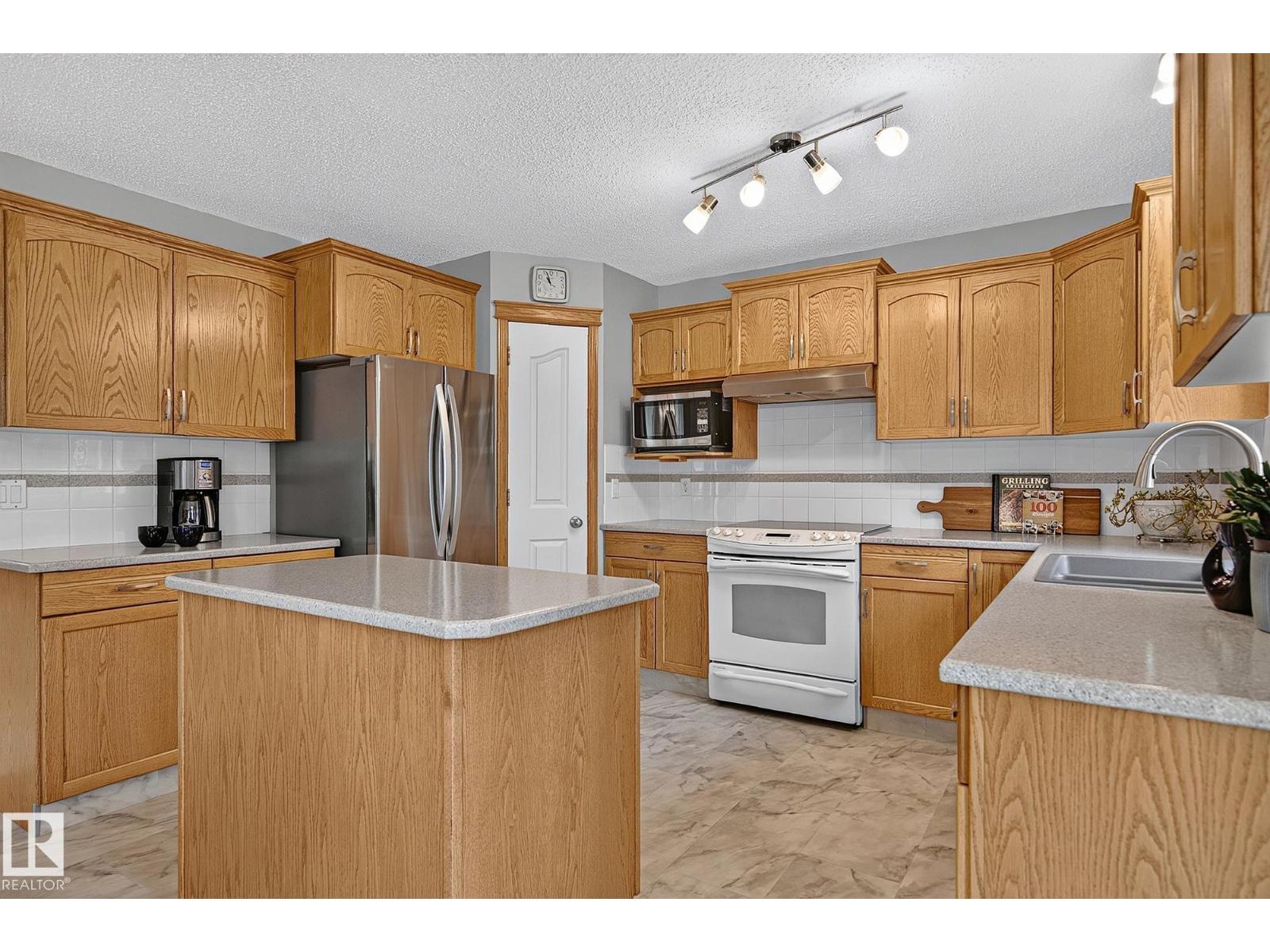 385 MEADOWVIEW TC - Image 10