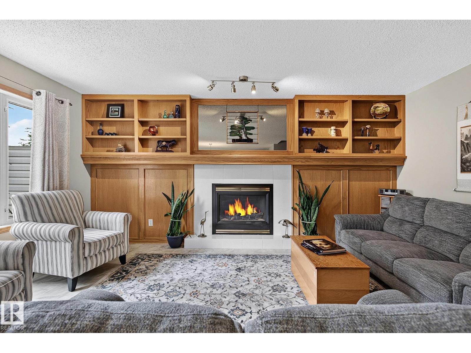 385 MEADOWVIEW TC - 16