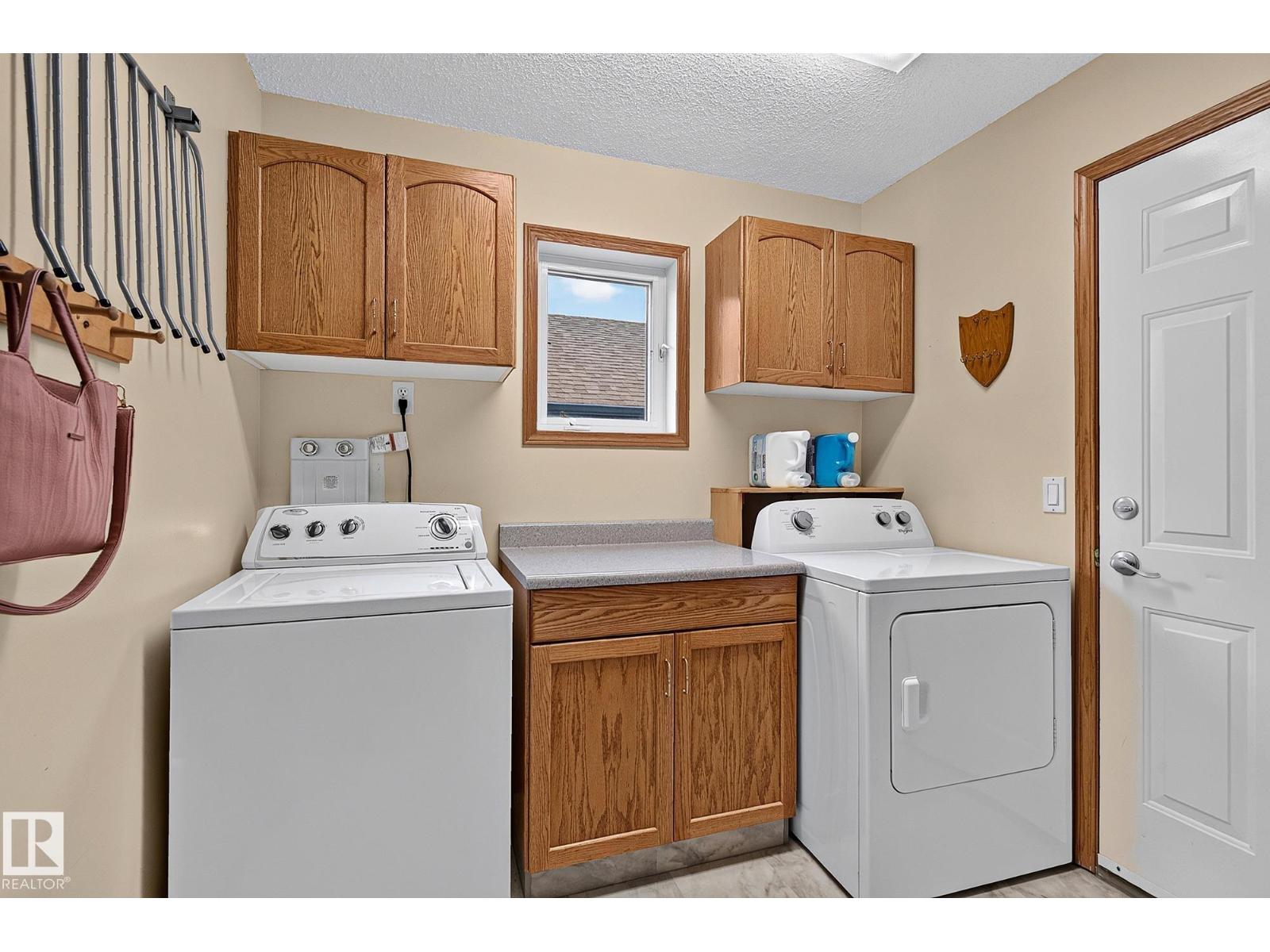 385 MEADOWVIEW TC - Image 21