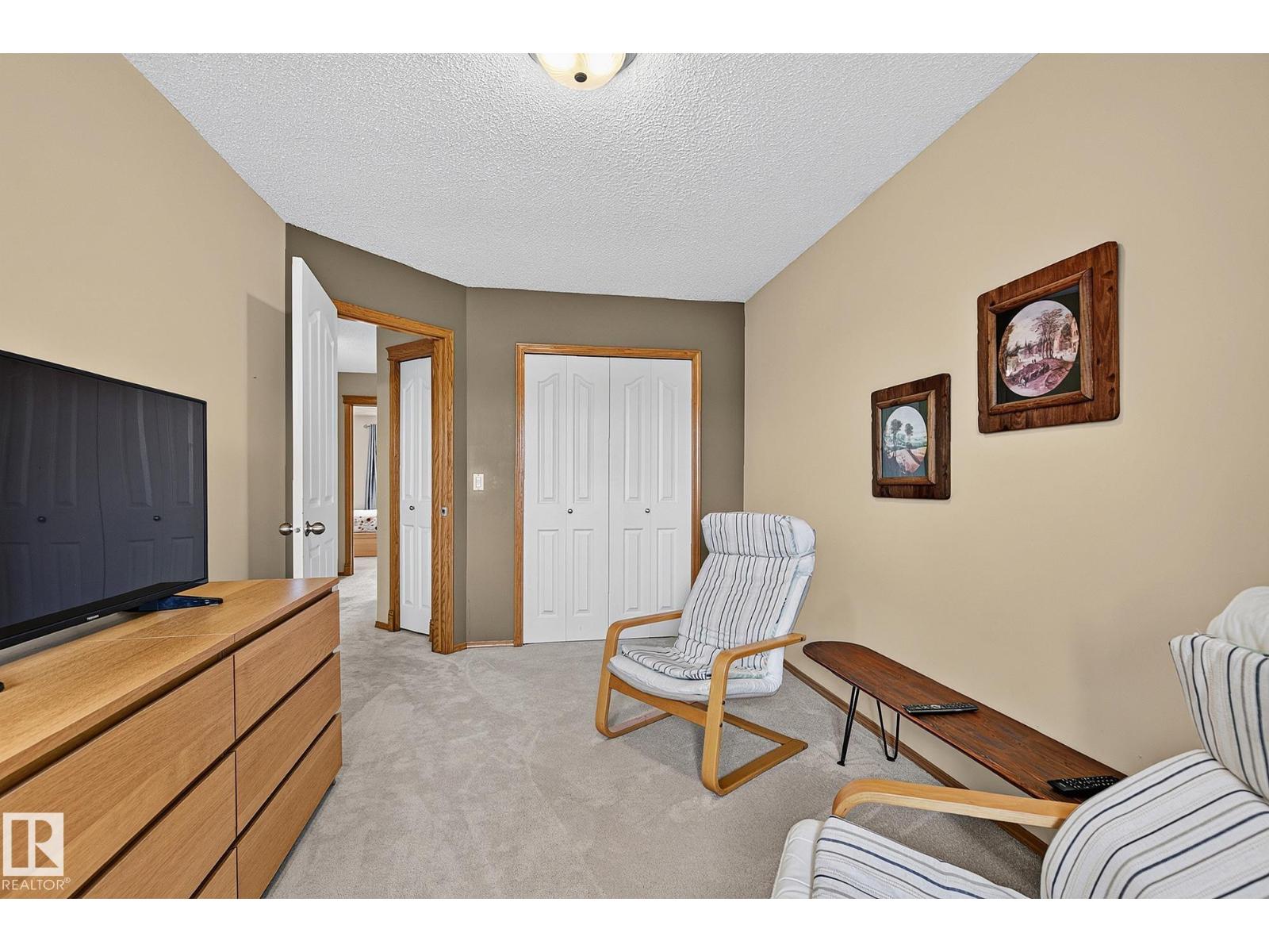 385 MEADOWVIEW TC - Image 34