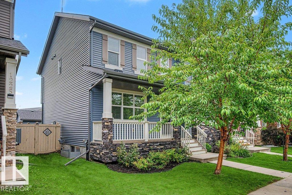 1303 162 ST SW, Glenridding Heights, Edmonton photo 1