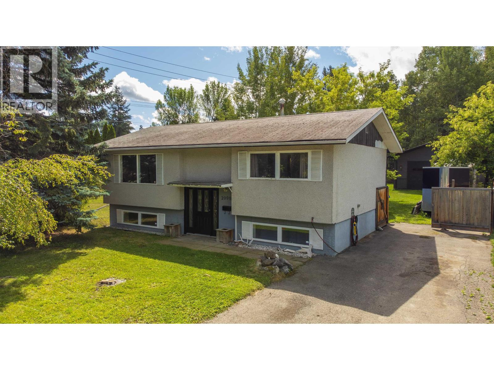 2099 MACDONALD AVENUE, Prince George