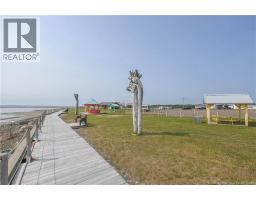 33 De La Baie Street, Maisonnette, NB E8N2A9 Photo 38