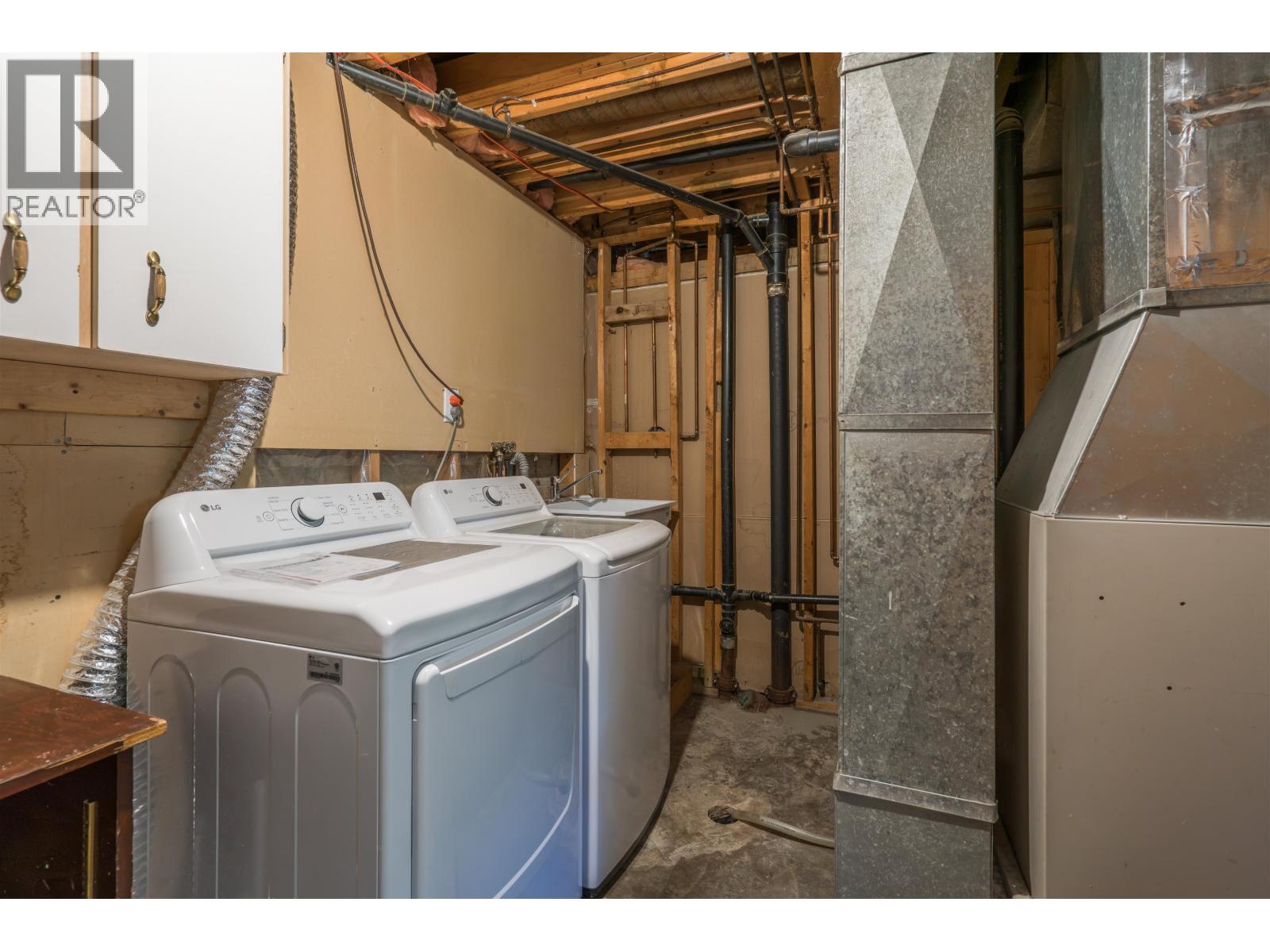 2099 MACDONALD AVENUE, Prince George