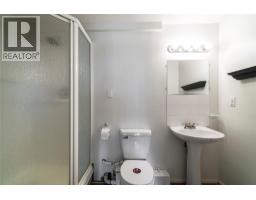1961 16 Street Ne, Salmon Arm, BC V1E3Z8 Photo 30