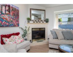 20 Eagle Lane, View Royal, BC V9A7M2 Photo 10