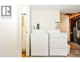 4009 69a Street Close, Camrose, AB T4V4X9 Photo 32