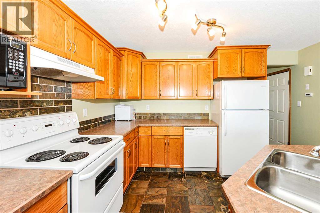 4009 69A Street Close - 12