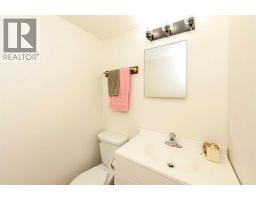 4009 69a Street Close, Camrose, AB T4V4X9 Photo 33