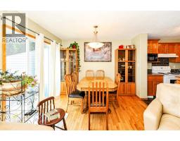2pc Bathroom - 4009 69a Street Close, Camrose, AB T4V4X9 Photo 8