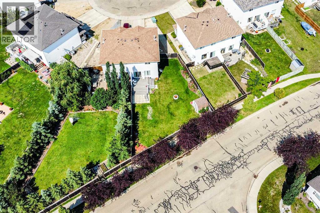 4009 69A Street Close - 40