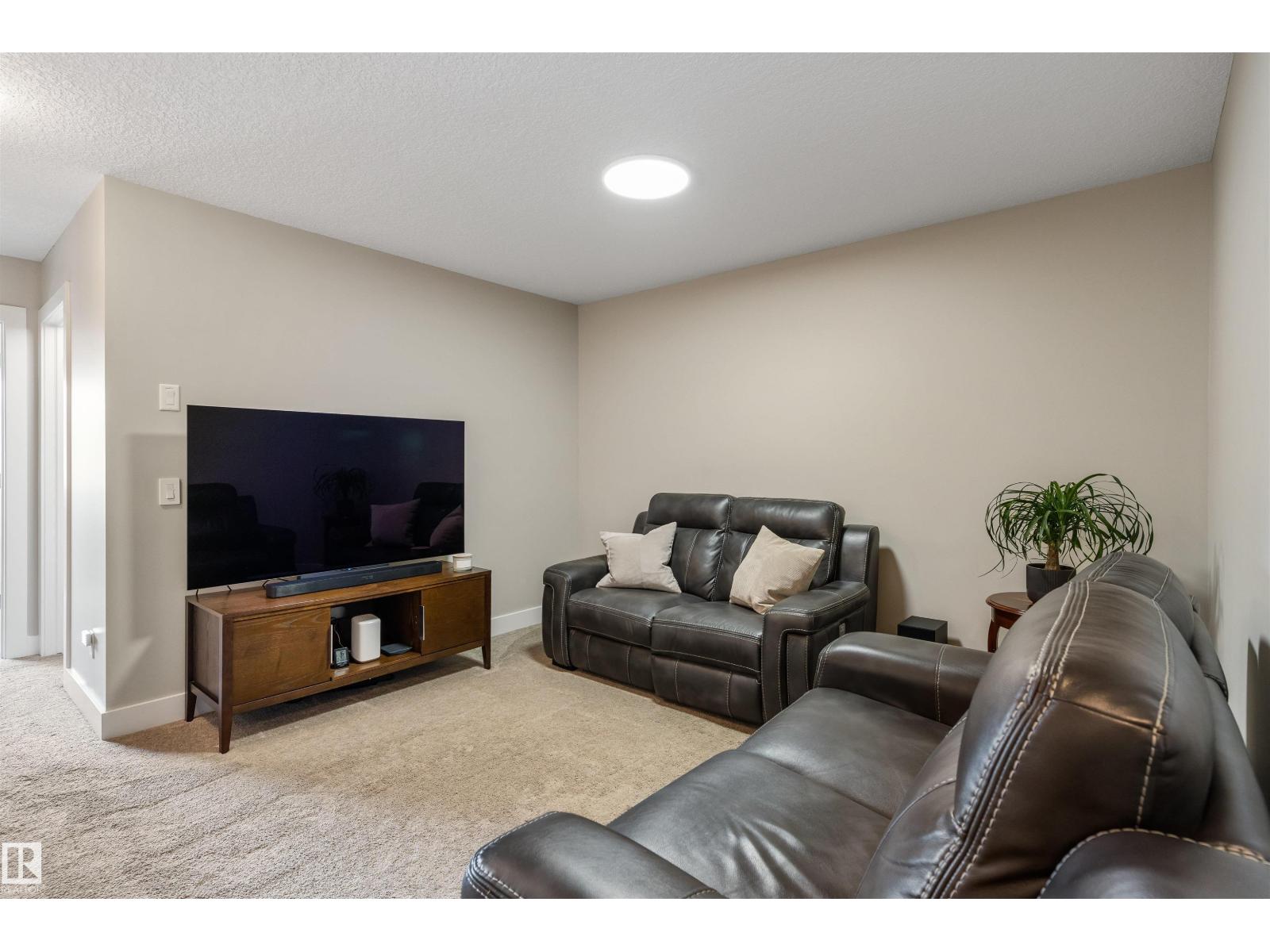 12833 205 ST NW - 20