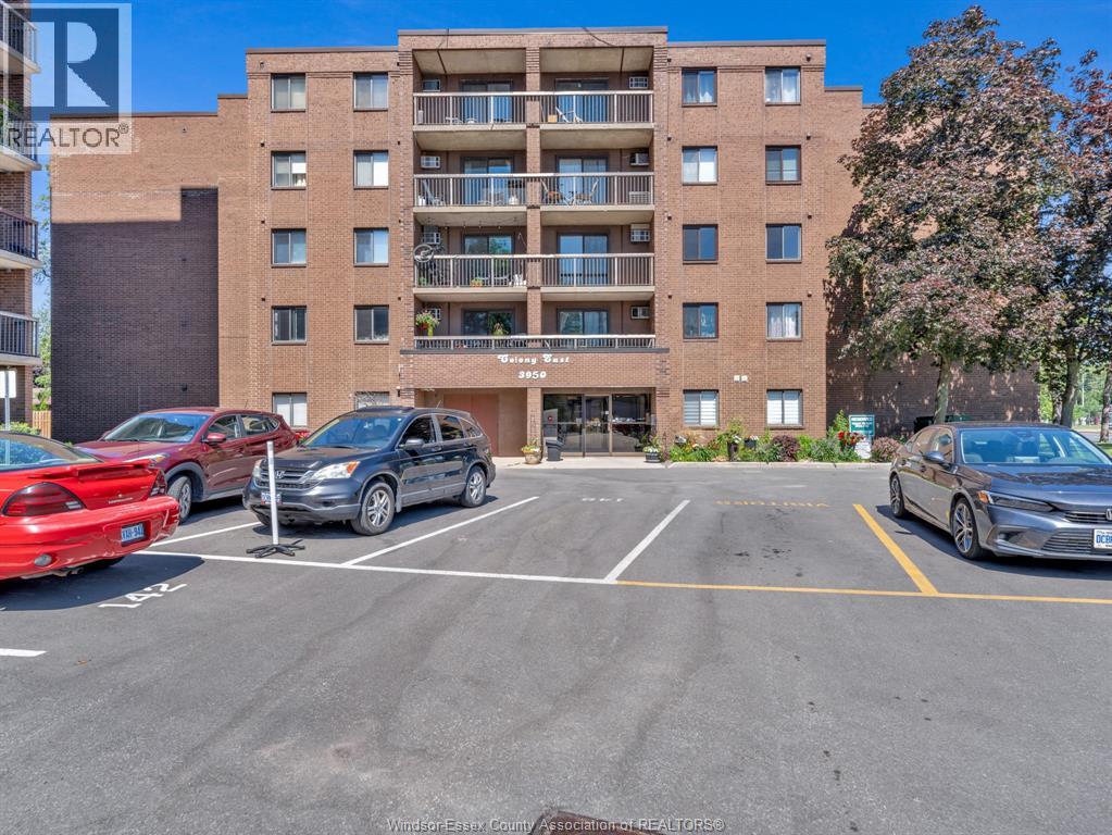 #505 3950 WYANDOTTE STREET EAST - Image 22