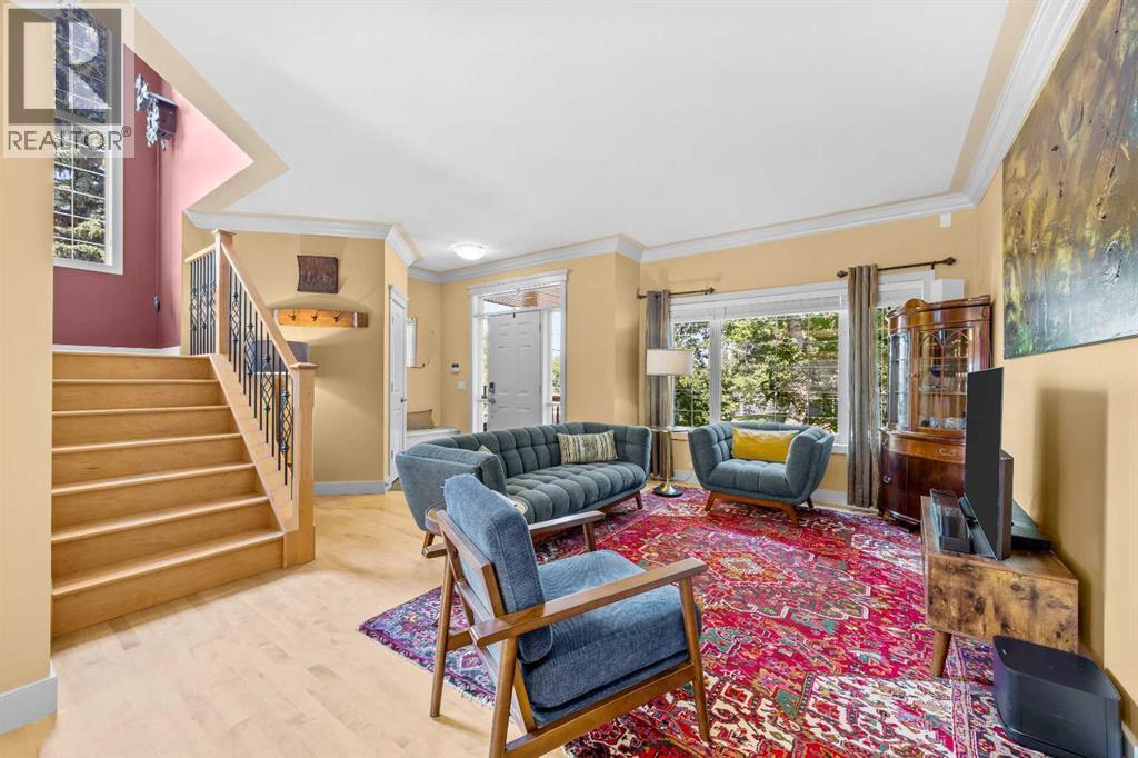 301 29 Avenue NE - Image 6