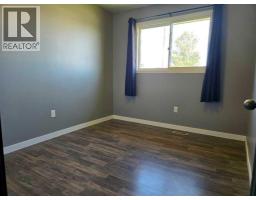 21 Pan Am Street, Swan Hills, AB T0G2C0 Photo 12