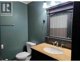 21 Pan Am Street, Swan Hills, AB T0G2C0 Photo 9