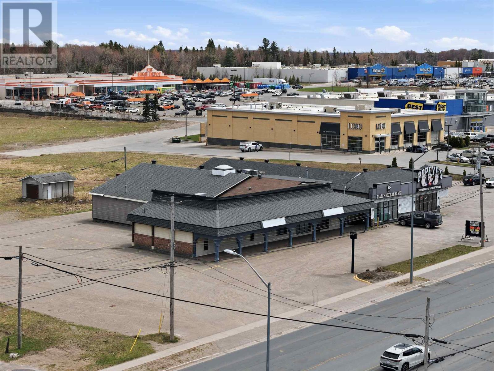 642 Great Northern RD, Sault Ste. Marie — photo 2