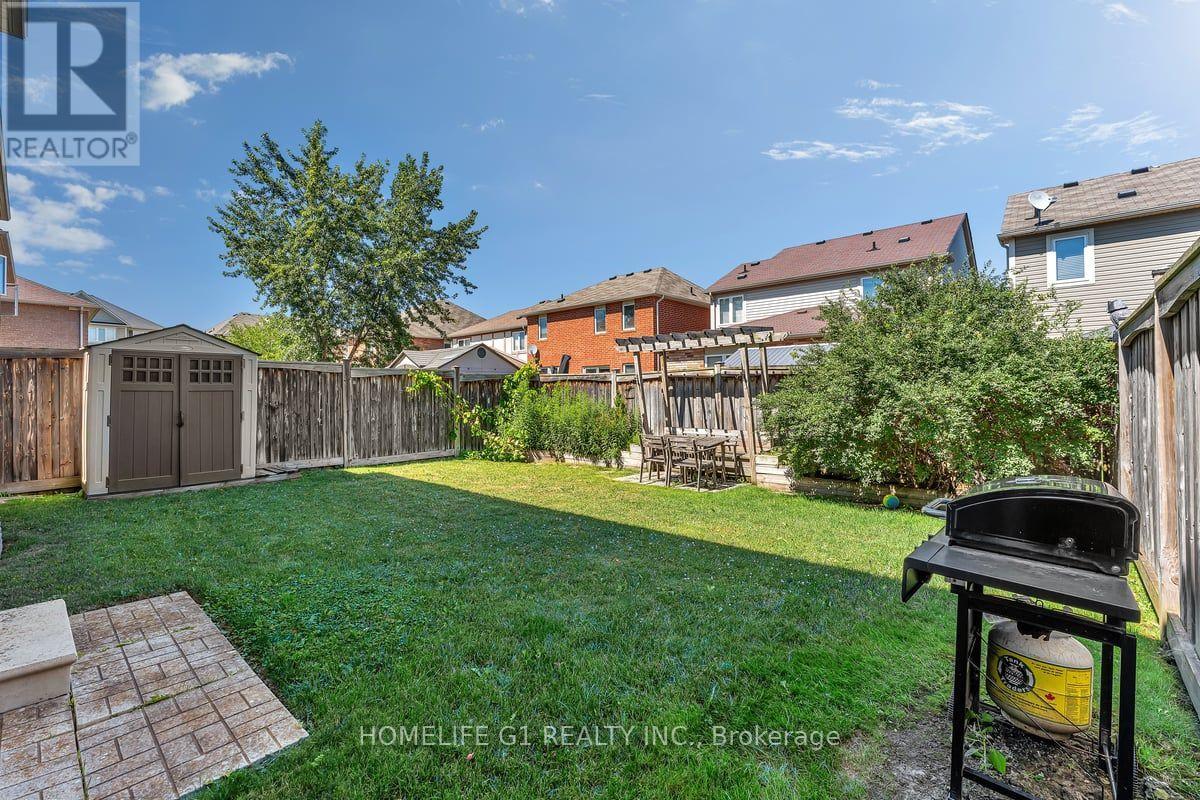 889 CHALLINOR TERRACE - 19