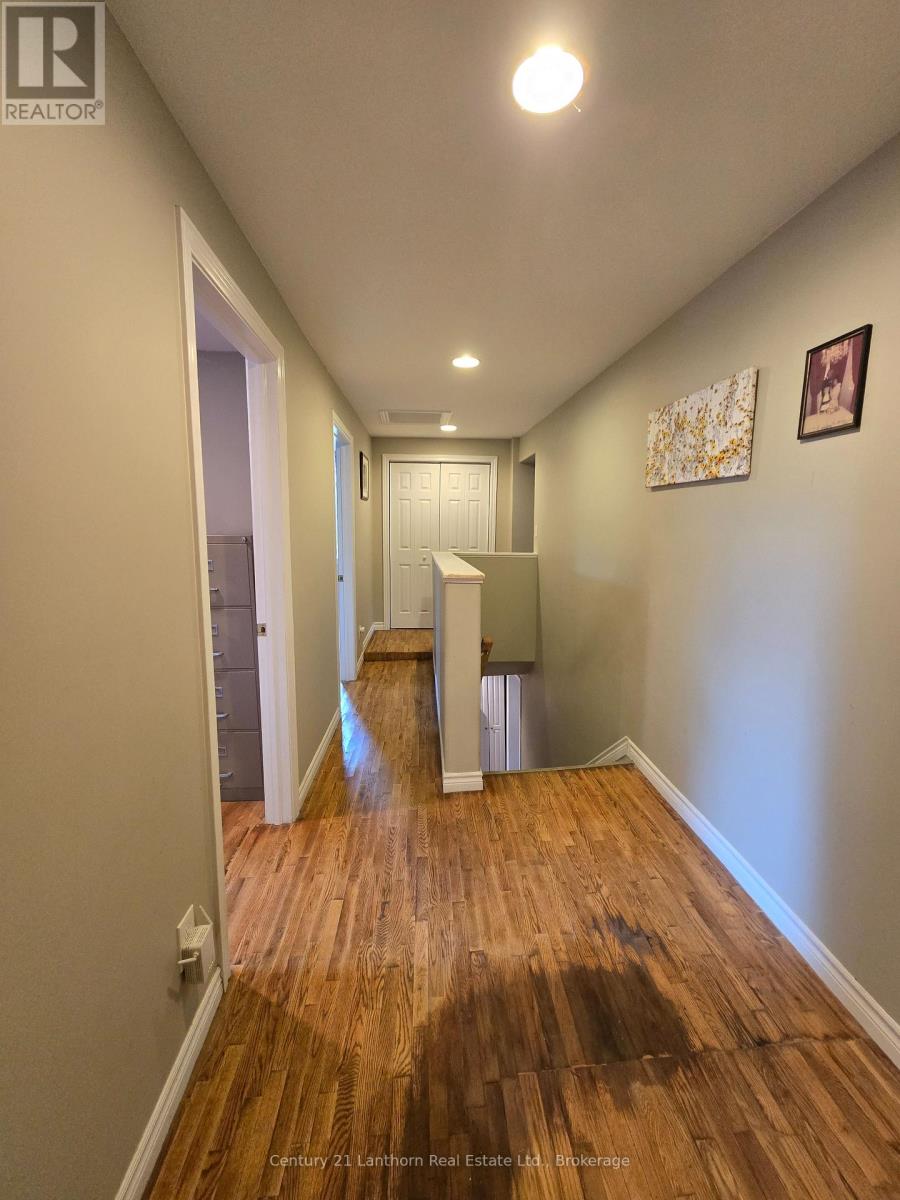 448 HARRINGTON ROAD - 27