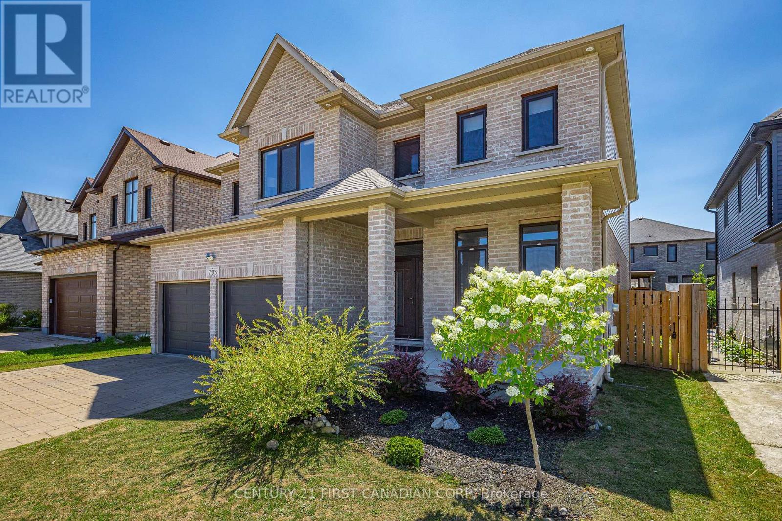 753 SUPERIOR DRIVE - Image 3