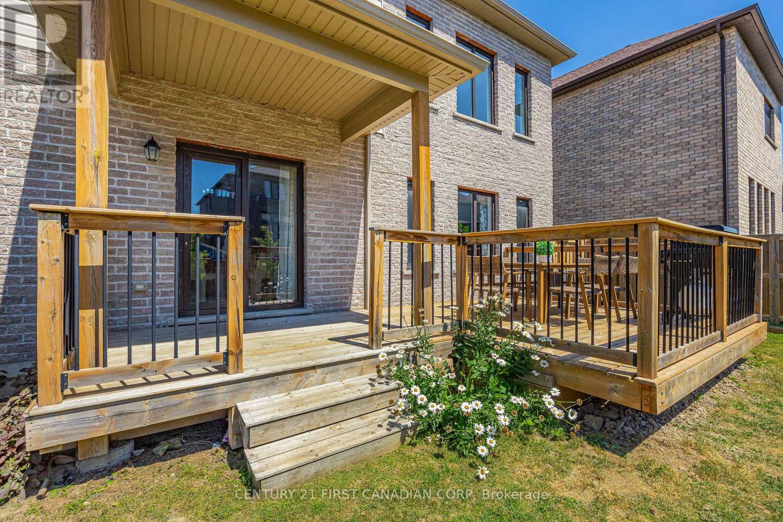 753 SUPERIOR DRIVE - Image 39