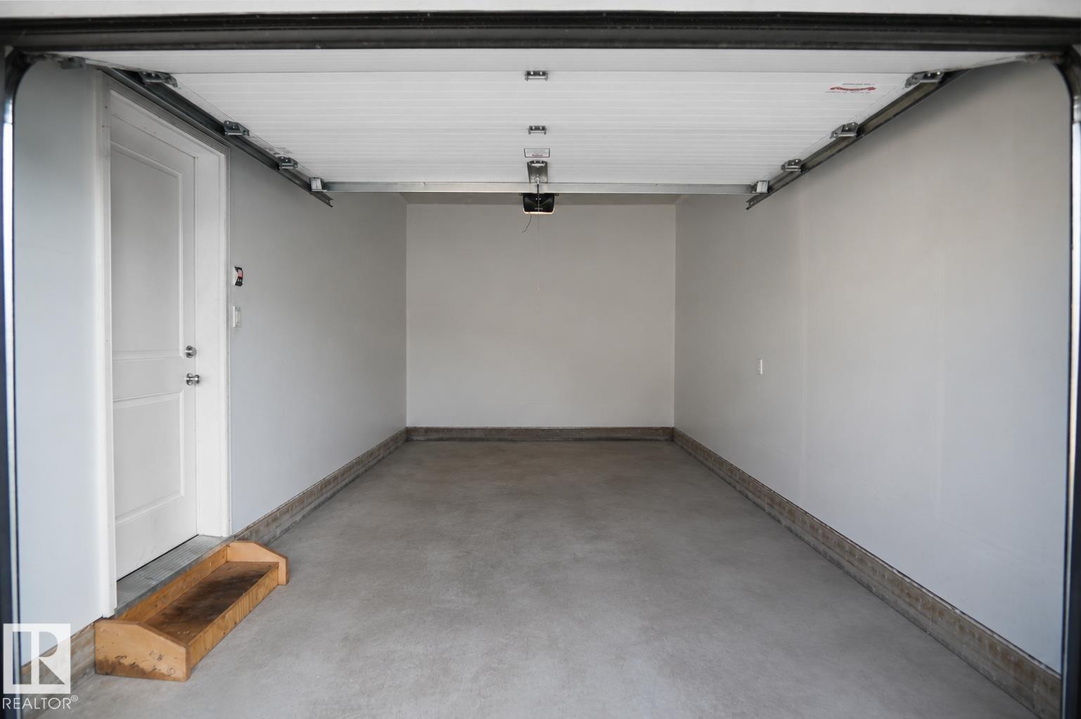 #42 19904 31 AV NW - 40