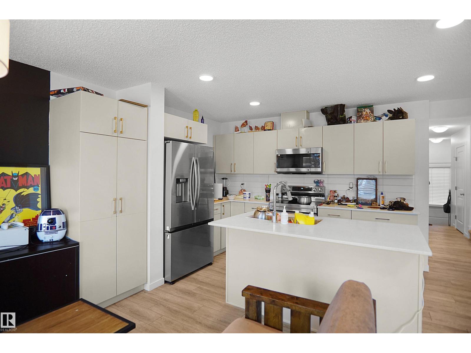 #42 19904 31 AV NW - 16