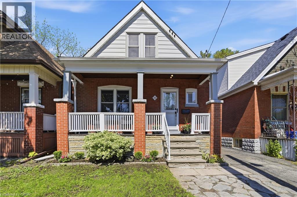 43 Cameron Ave. N