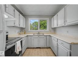 2211 Millbourne Rd W Nw, Edmonton, AB T6K0Y3 Photo 18