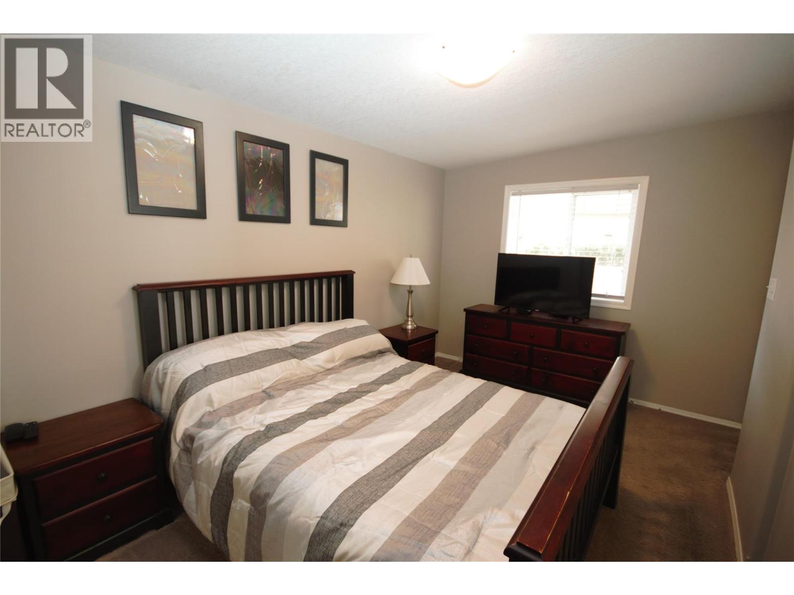 #44 8598 Highway 97 - 33