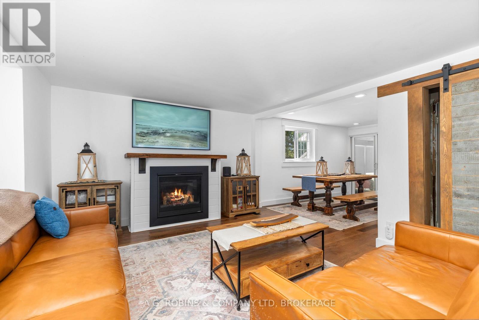 972 SILVER BAY ROAD - Image 14